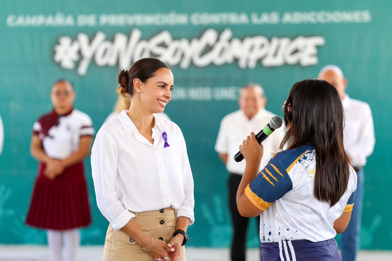 uploads/6/32/01 (2858).Jpeg